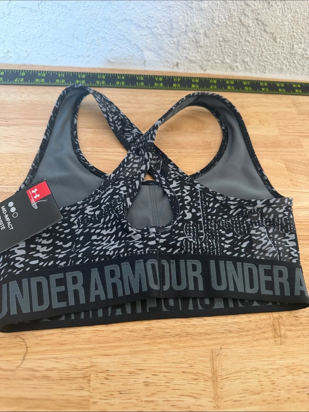 Under Armour supportive medium